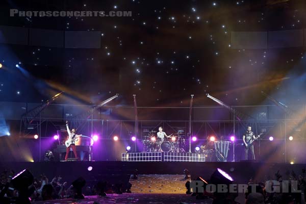 MUSE - 2013-06-21 - SAINT DENIS - Stade de France - Matthew James Bellamy - Christopher Tony Wolstenholme - Dominic James Howard